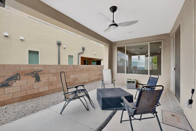 Building Photo - 6322 Vista del Bosque Dr