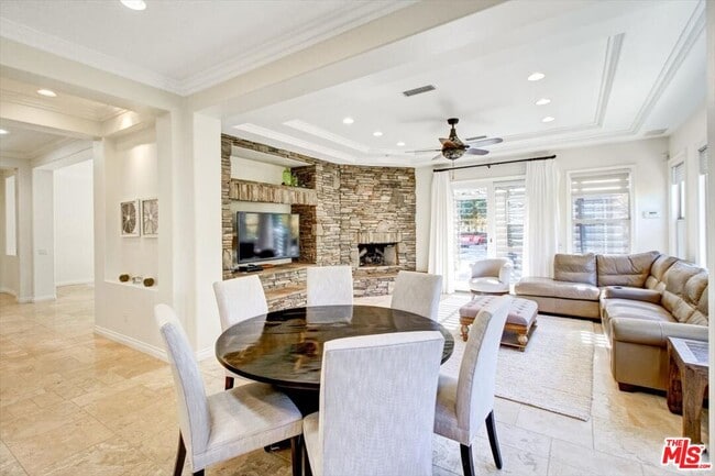 Building Photo - 2860 Dewdrop Pl
