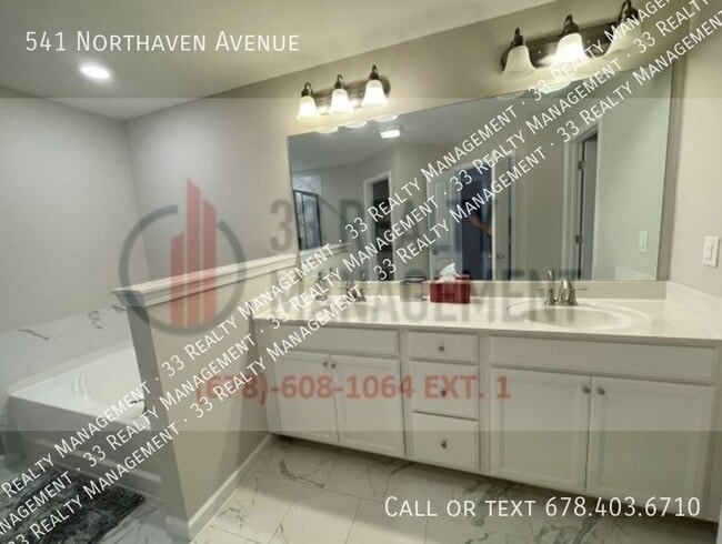 Building Photo - 541 Northaven Ave