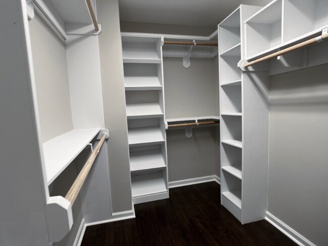 Building Photo - 1414 Southpoint Trl
