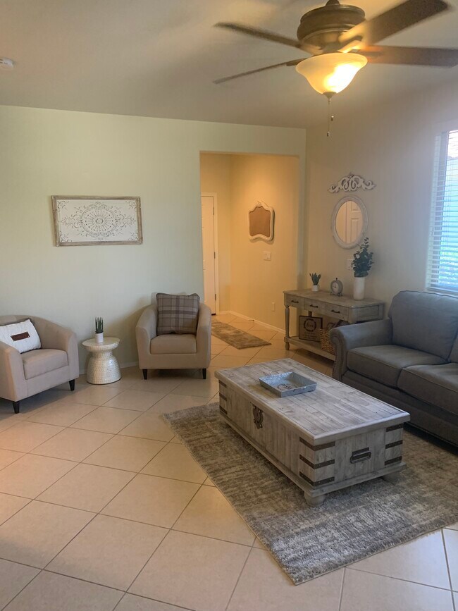 Building Photo - 21605 N 261st Ave