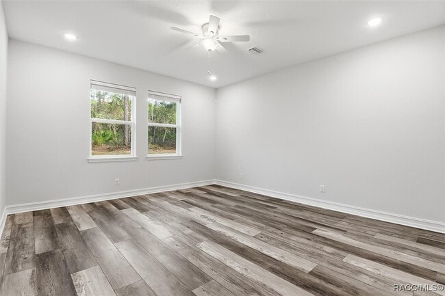 Building Photo - 4195 N Pink Poppy Dr