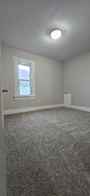 Building Photo - 419 Clayton St