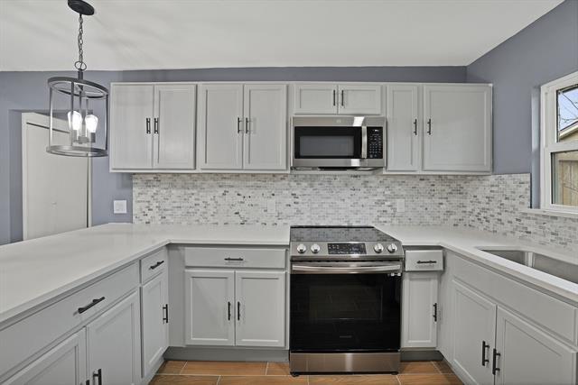Building Photo - 13333 Challaburton Dr