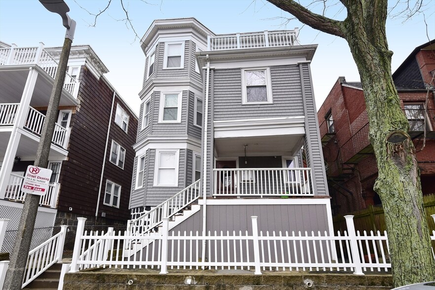 Building Photo - 48 Monadnock St