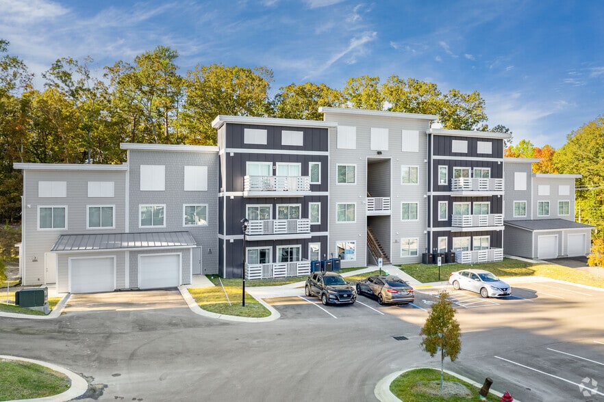 Exterior - Keystone Luxury Apartments