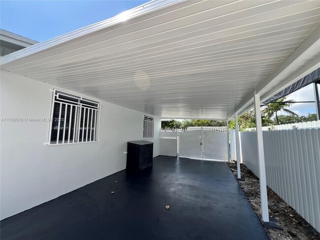 Building Photo - 11311 SW 203rd Terrace