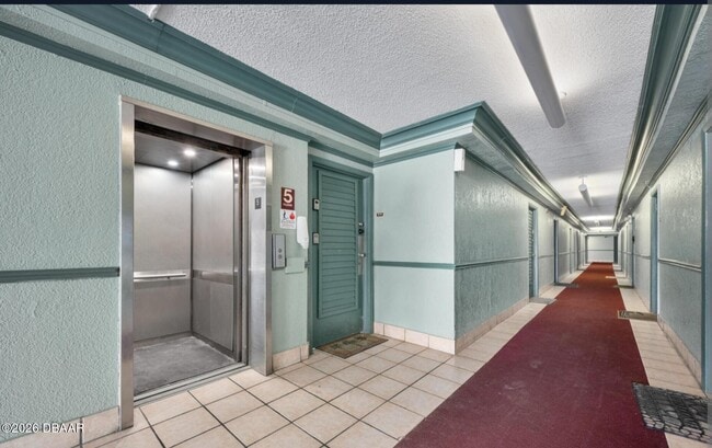 Building Photo - 800 N Atlantic Ave