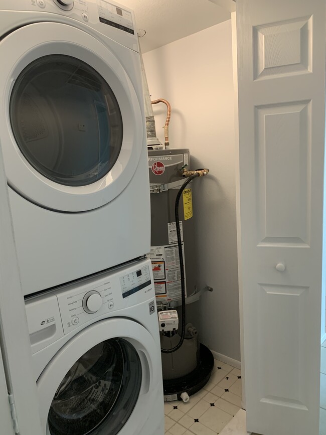 Washer/Dryer & unit water htr. - 1111 E Ramon Rd