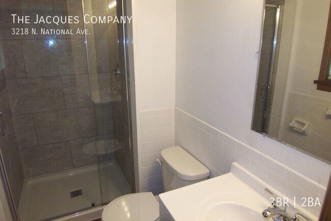 Building Photo - 3218 N National Ave