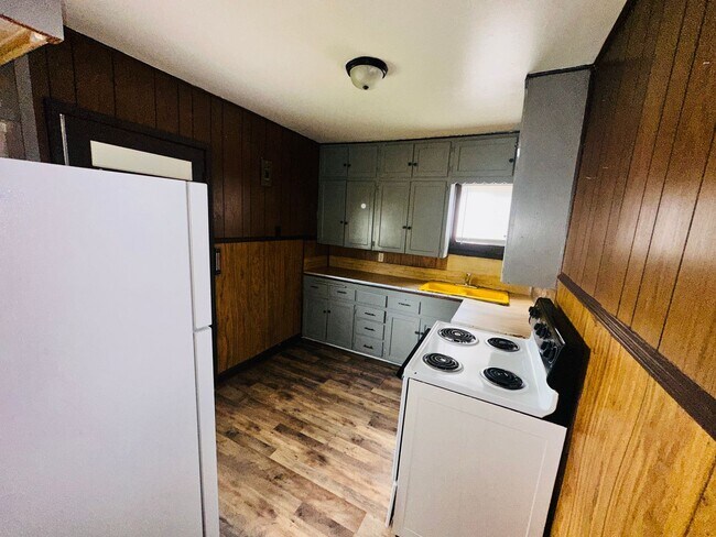 Building Photo - 3 bed 2 bath on corner lot in Temple, Tecas