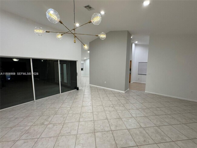 Building Photo - 8965 SW 59th Ct