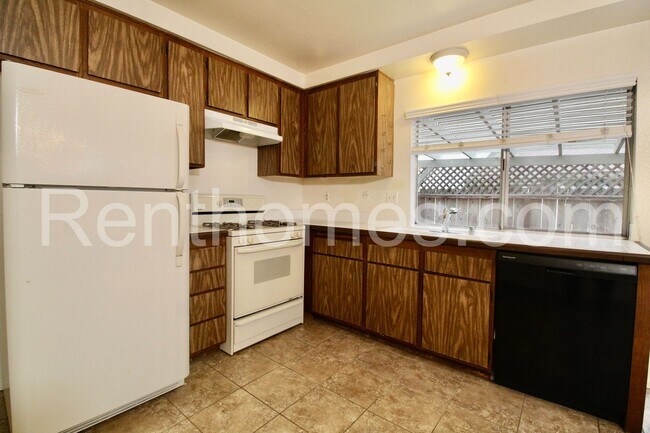 Building Photo - Tierrasanta, 10935 Clairemont Mesa Blvd - ...