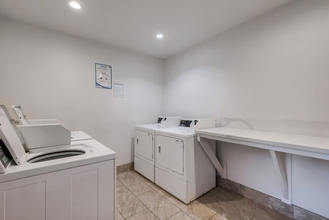 Building Photo - 6100 West Blvd