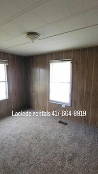 Building Photo - 215 N Olive St