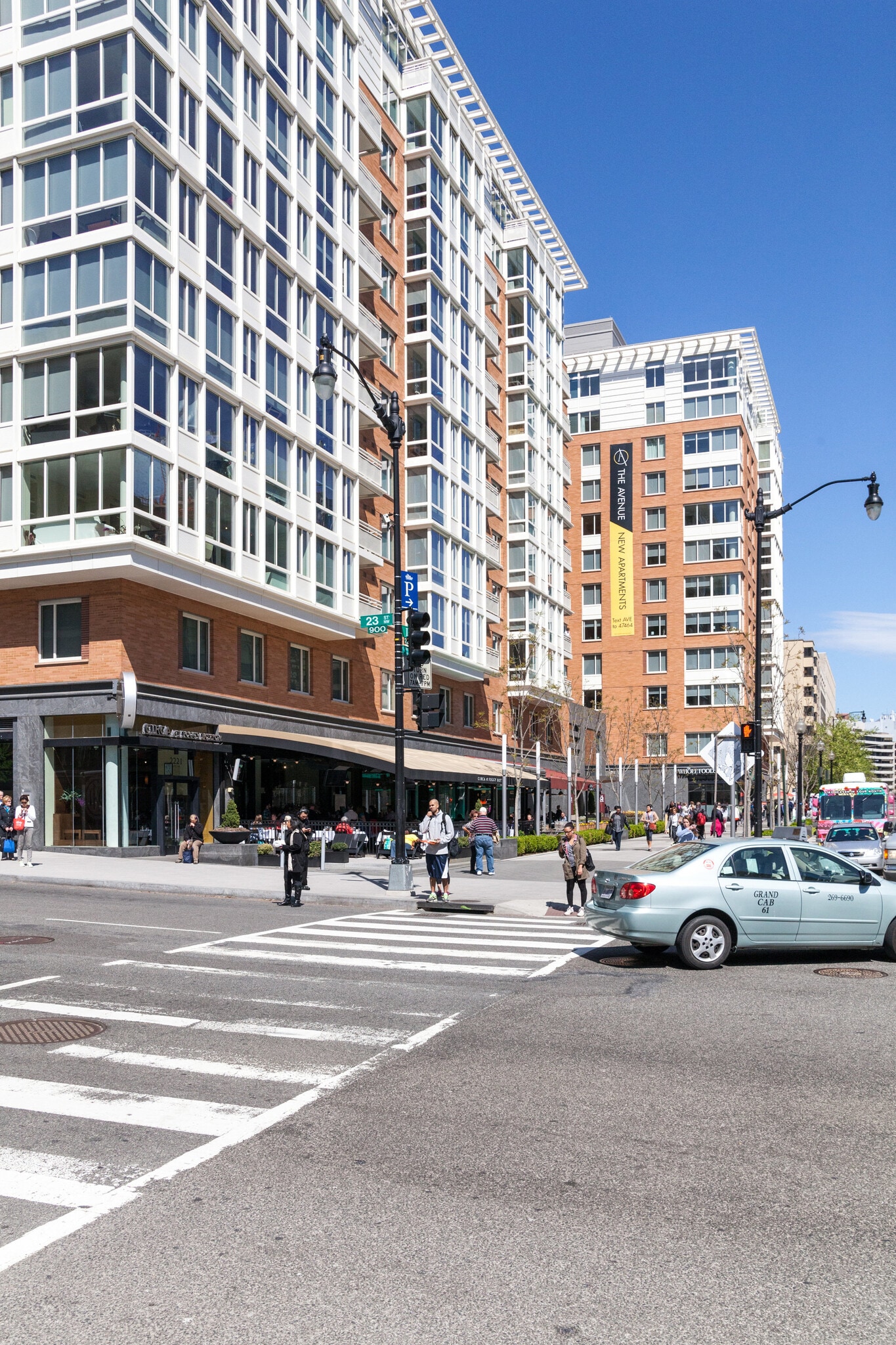 Great Restraunts ans Shopping - 2401 H St NW