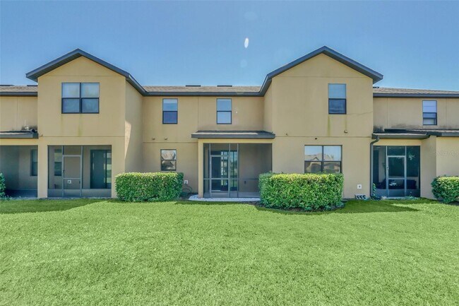 Building Photo - 2471 Seven Oaks Dr