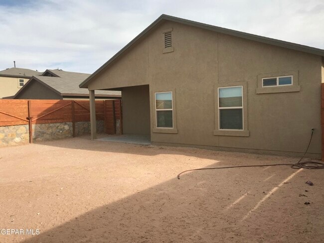 Building Photo - 14649 Friesian Trail
