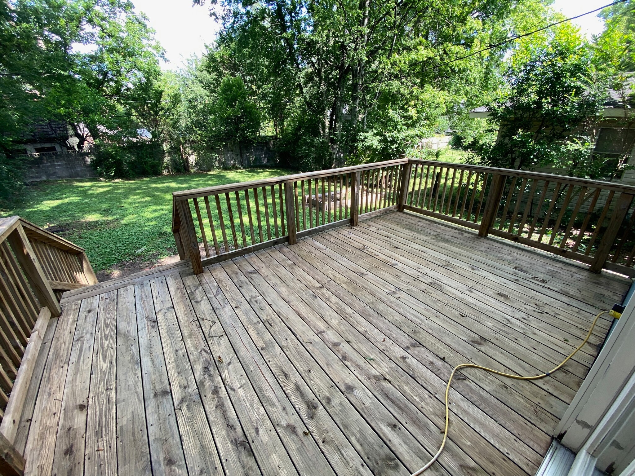 Deck - 132 N Rembert St