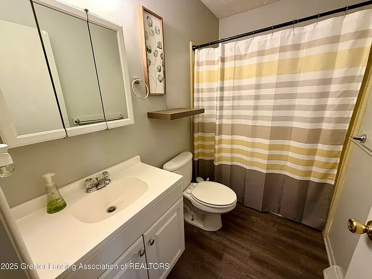 Building Photo - 612 S Dibble Blvd