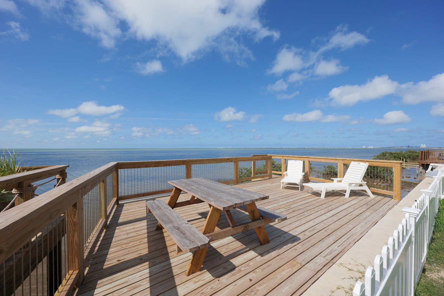 Building Photo - 110 Las Joyas Blvd