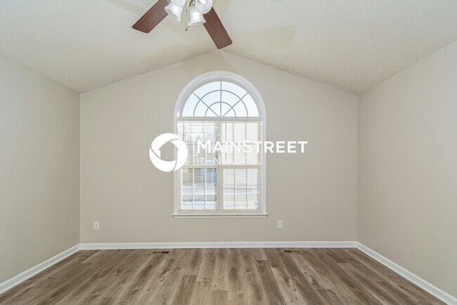 Building Photo - 3 Bedroom Pet-Friendly Home in Raleigh, NC with Main Street Renewal