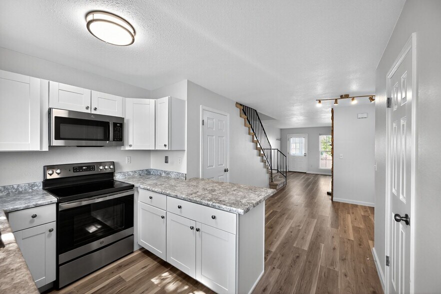 Building Photo - 10846 Bayfield Way