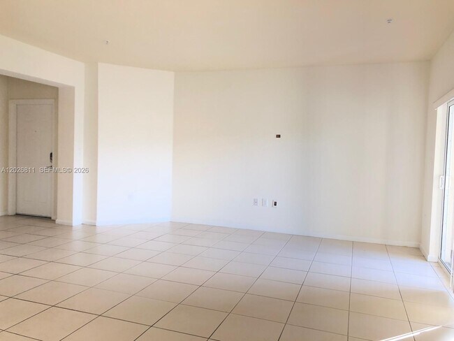 Building Photo - 8960 NW 97th Ave