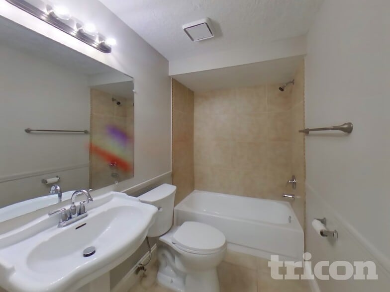 Building Photo - 8127 Creedmoor Dr