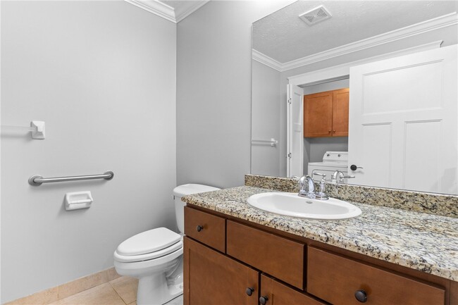 Building Photo - 7149 Challenger Cir