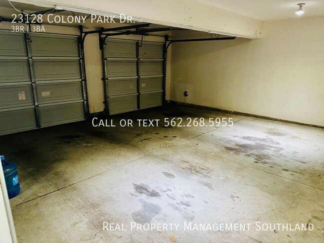 Building Photo - 23128 Colony Park Dr