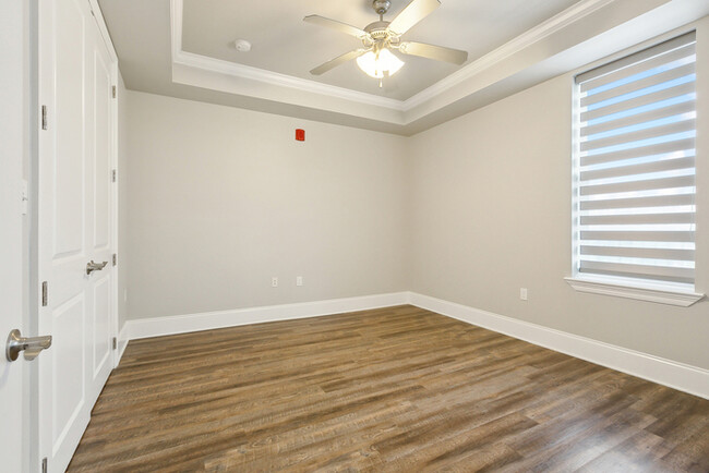 Building Photo - Beautiful 2/2 Condo in Slidell