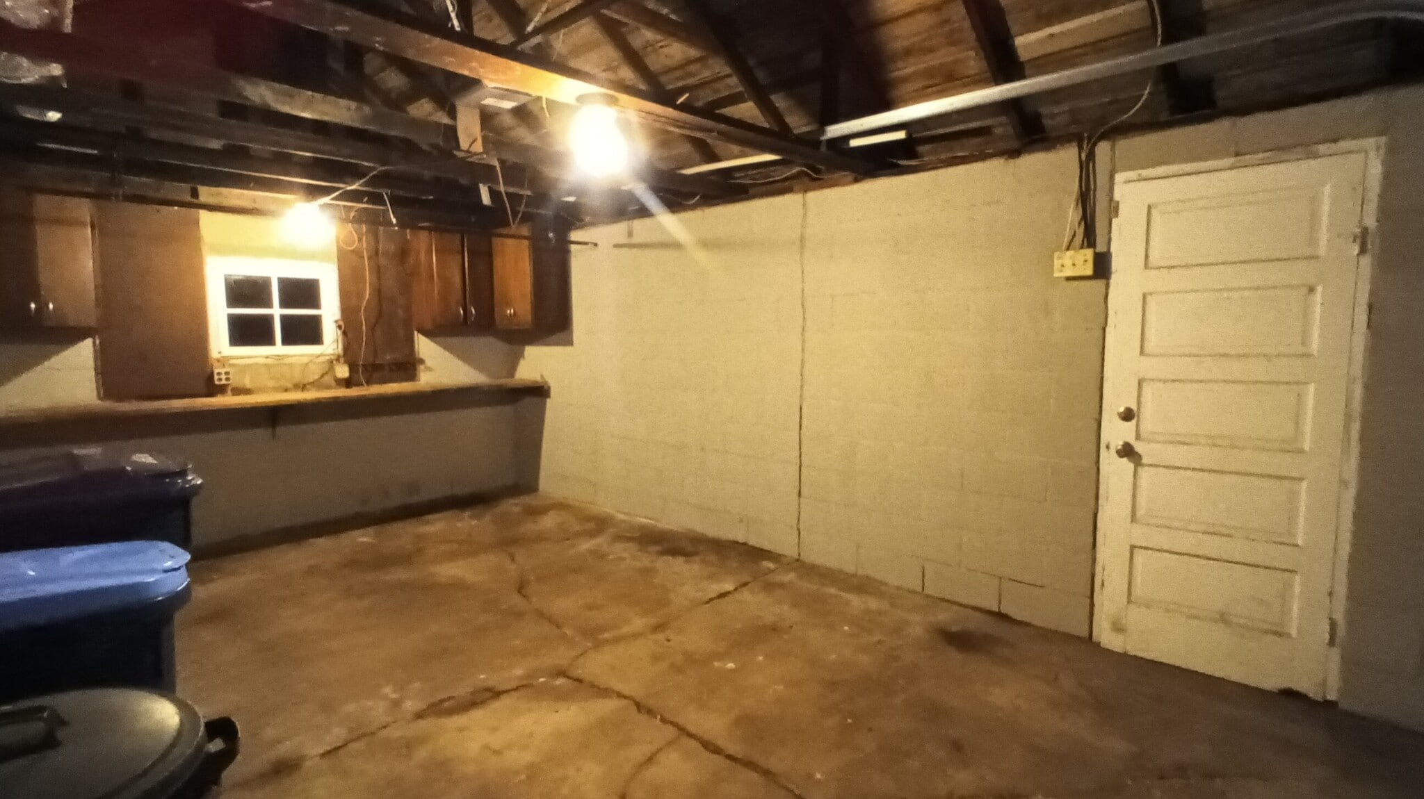 Building Photo - 1224 Dean St