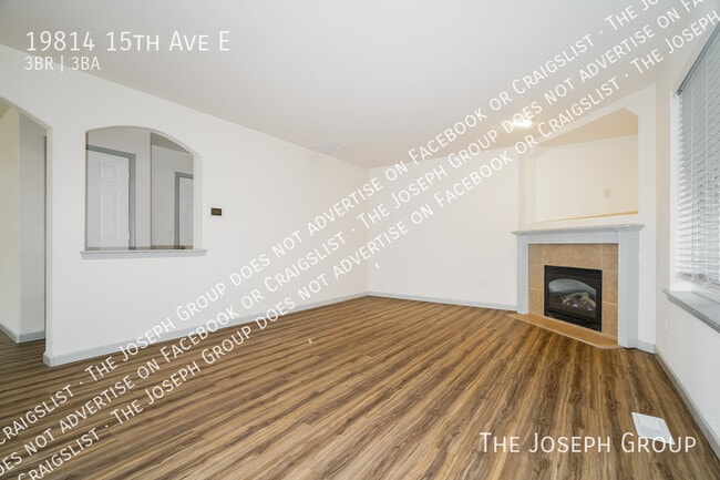 Building Photo - 19814 15th Avenue E