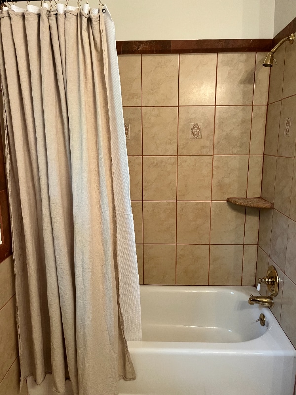 Building Photo - 13600 Fox Chase Terrace