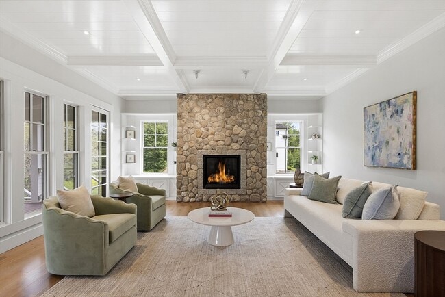 Building Photo - 38 McCallar Ln