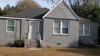 Building Photo - 1844 Christian Ave