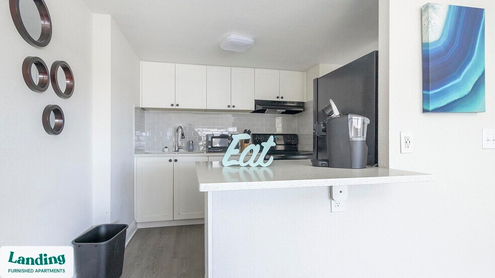 Building Photo - 305 Dr. M.L.K. Jr St S