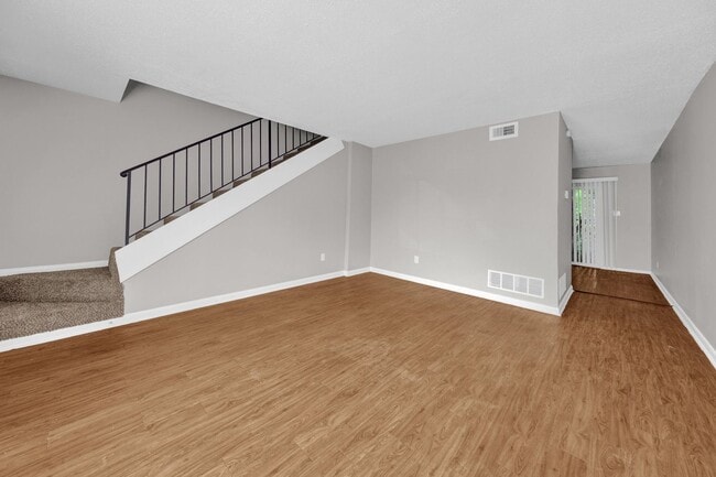 Building Photo - 3457 Pruett Ct