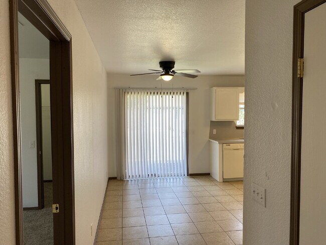 Building Photo - 3128 Jerri Ln