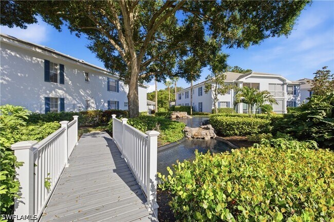 Building Photo - 7054 Barrington Cir