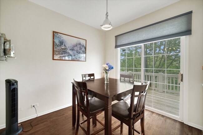 Building Photo - 439 Bay Tree Cir