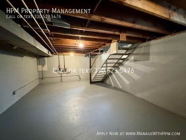 Building Photo - 1732 17th St NE