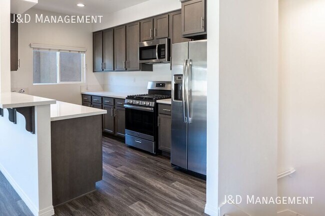 Building Photo - 8123 Cascio Ct