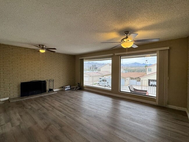 Building Photo - 3Br 3Ba House with Pool Across- RIVERFRONT with Balcony Observation Deck