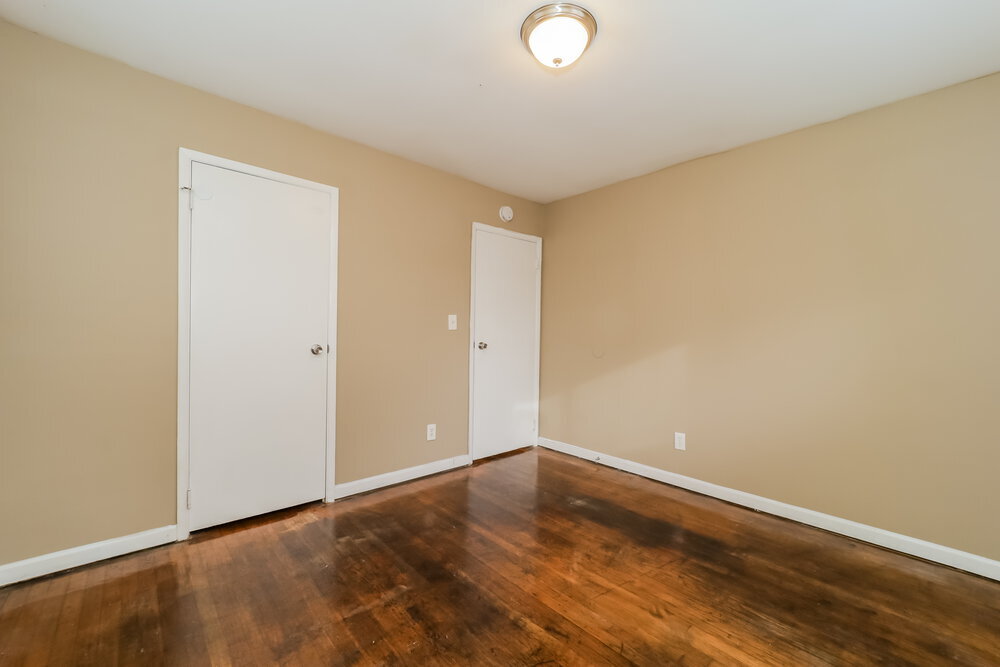 Building Photo - 6237 Continental Cir