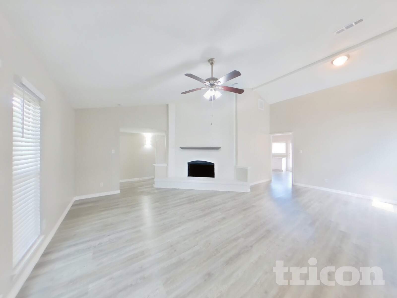 Building Photo - 496 Justice Dr