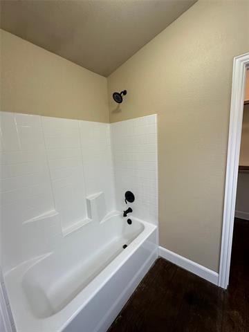 Building Photo - 3820 Carrera Ln