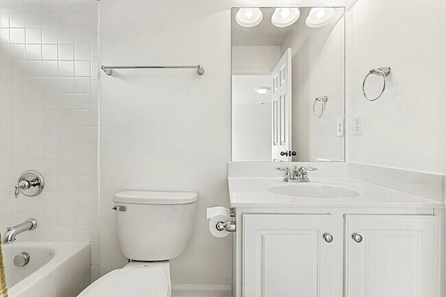 Building Photo - 8816 Caswick Ct