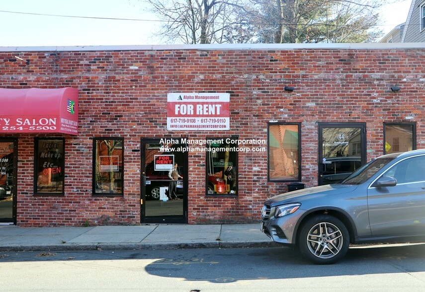 Building Photo - 42 Brooks St